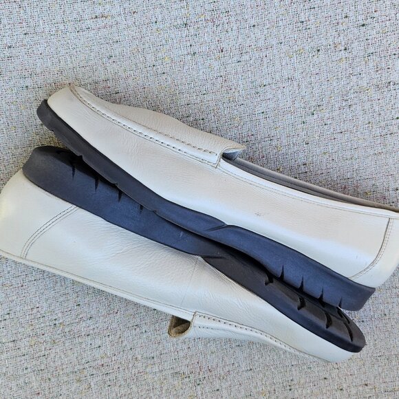 Easy Spirit Women moccasins White Leather Loafers Slip On Shoes Size 10 2A - Picture 9 of 15